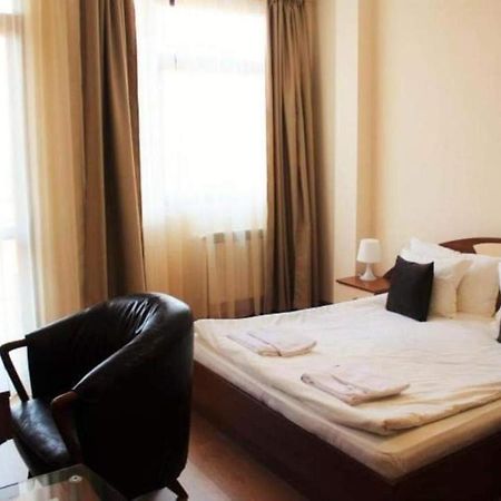 Хотел Флора Private Studio All Seasons Borovets Exteriör bild