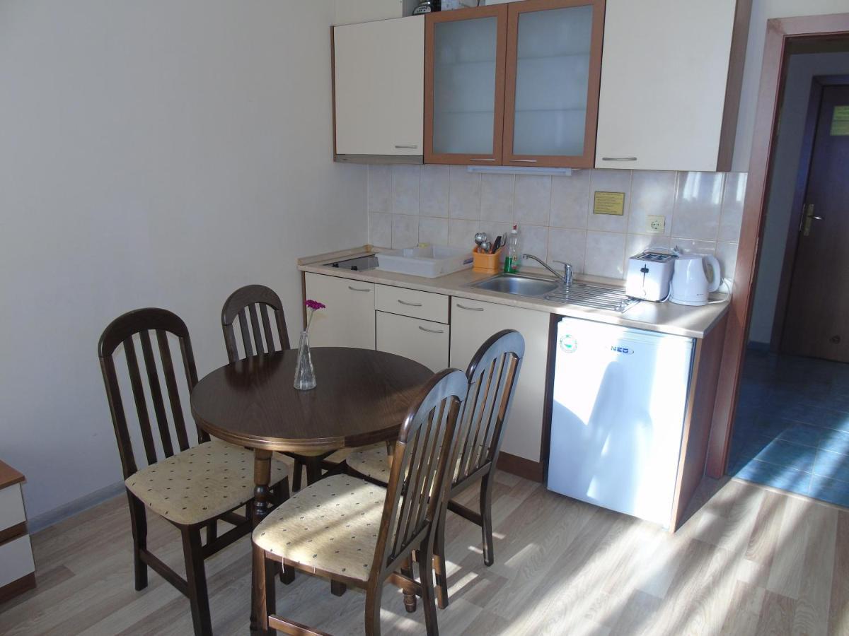 Хотел Флора Private Studio All Seasons Borovets Exteriör bild